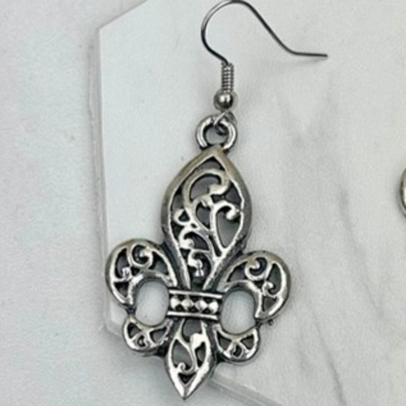 Silver Tone Fleur de Lis Scroll Dangle Earrings - Picture 2 of 2